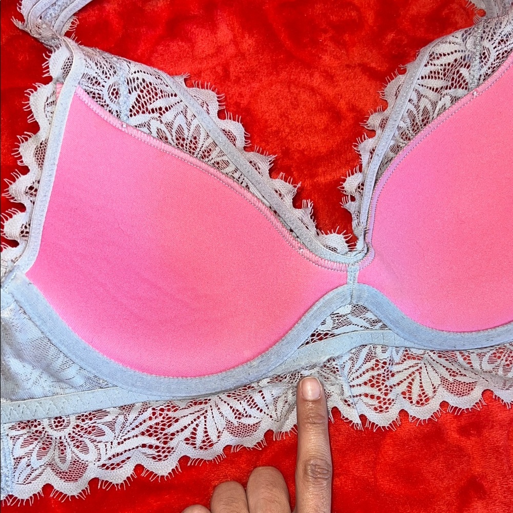 PINK Victoria's Secret Light Grey Lace Wired Halter Bralette - Picture 12 of 15